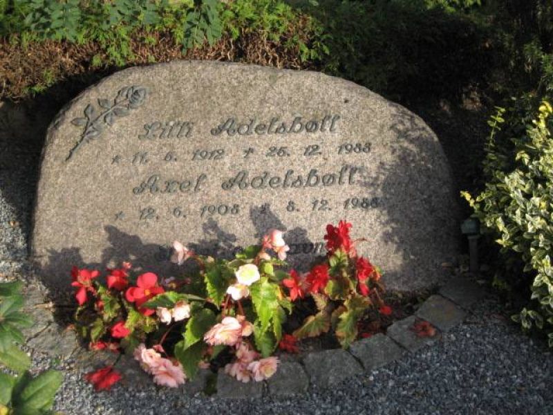 Lilli Adelsboell .jpg